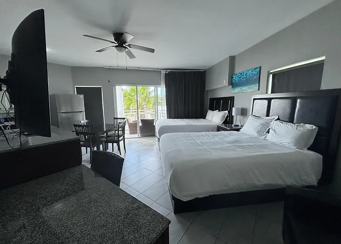 Grace Bay Suites
