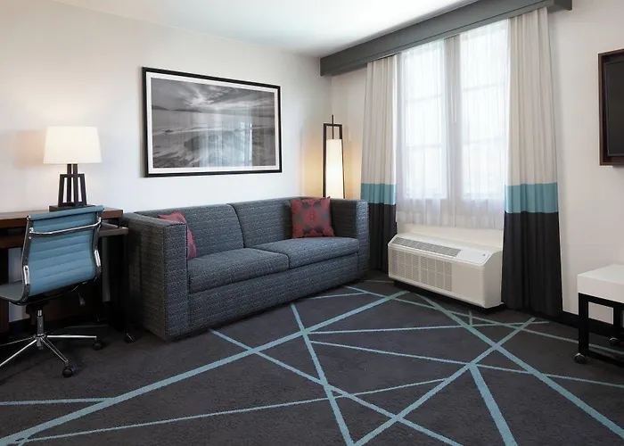 Fairfield Inn & Suites By Marriott Camarillo