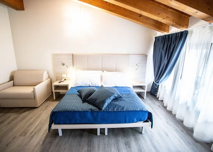 Home Hotel