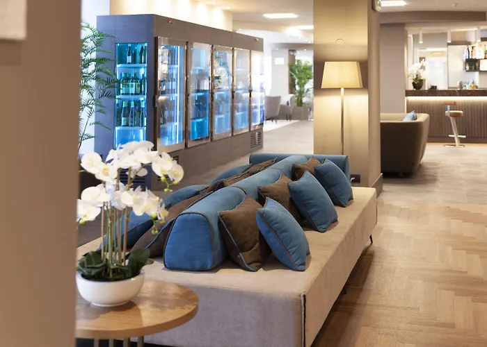 Dc Hotel International