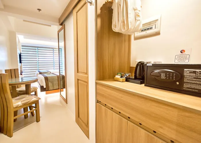 Commander Suites De Boracay