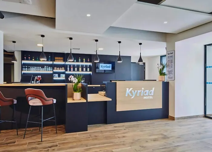 Kyriad Combs-La-Ville - Senart