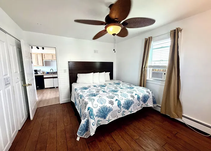 Nautical Motel