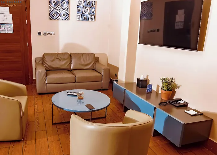 Hotel La Falaise Bonapriso