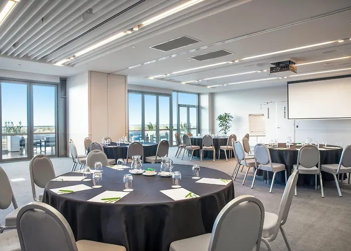 Holiday Inn Werribee By Ihg