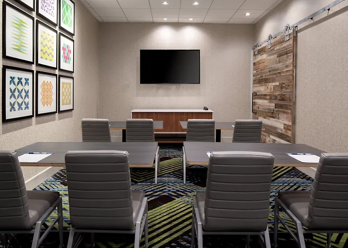 Holiday Inn Express & Suites - Bullhead City By Ihg