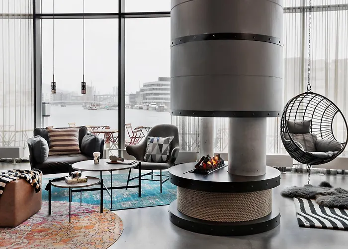 Moxy Bergen