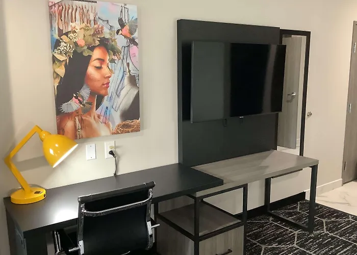 La Quinta Inn & Suites By Wyndham Corpus Christi Southeast