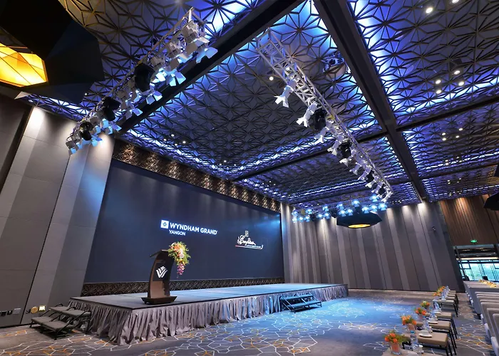 Wyndham Grand Yangon