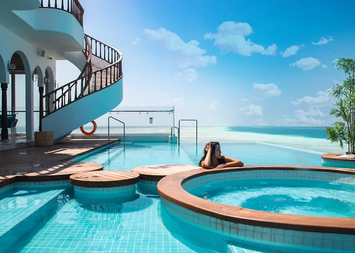 Stone Hotels Dhiffushi