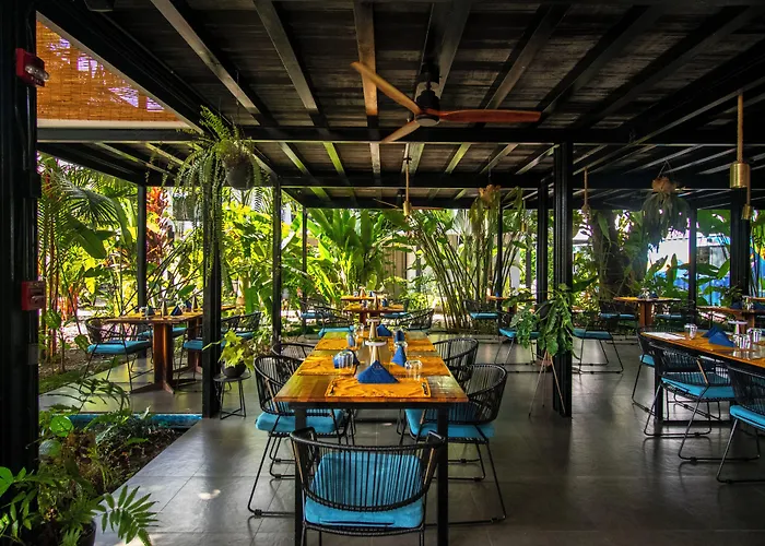 Yuli Hotel