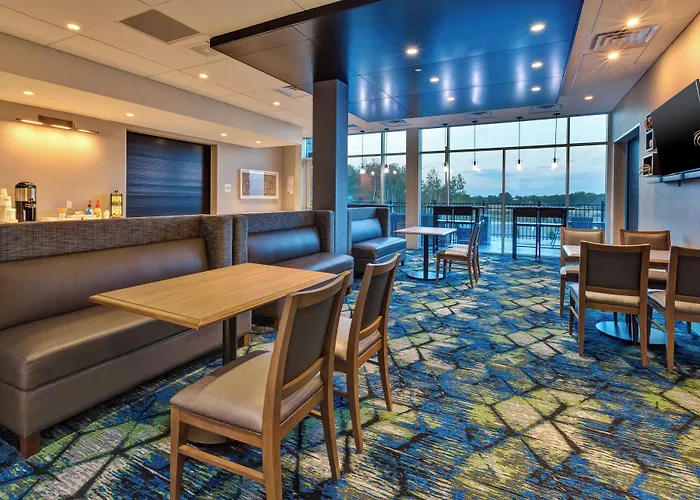 Holiday Inn Express & Suites - Cedar Springs - Grand Rapids N By Ihg