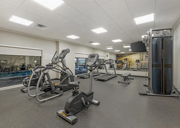 Best Western Plus Elizabethtown Inn & Suites
