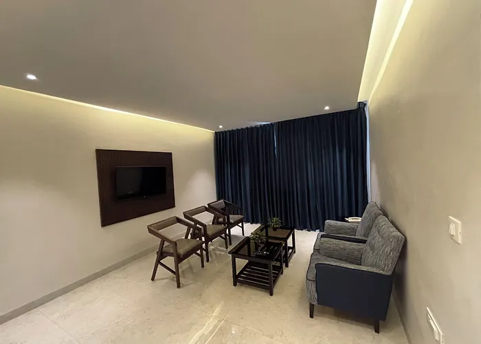 Hotel Mayura Presidency