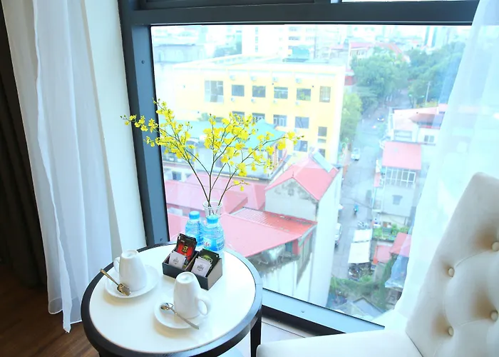Adonis Hotel