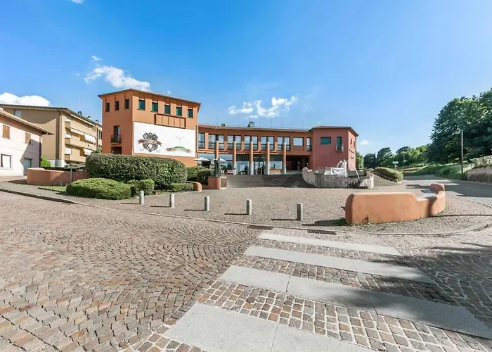 Lake Como Golf Hotel