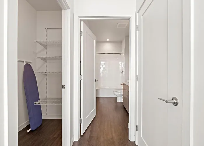 Placemakr Marymount Ballston