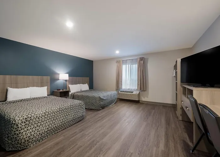 Woodspring Suites Wixom - Novi