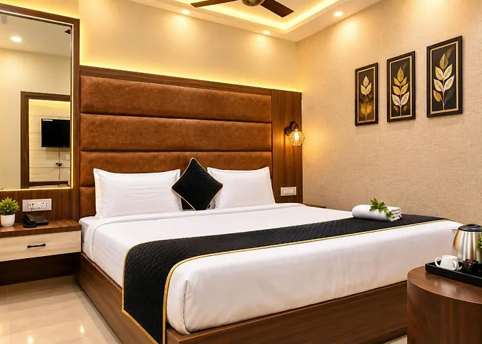 Blackwood -140 Metres- Near Golden Temple