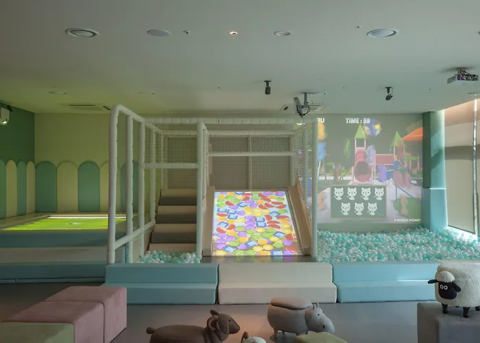 Hotel Tops 10