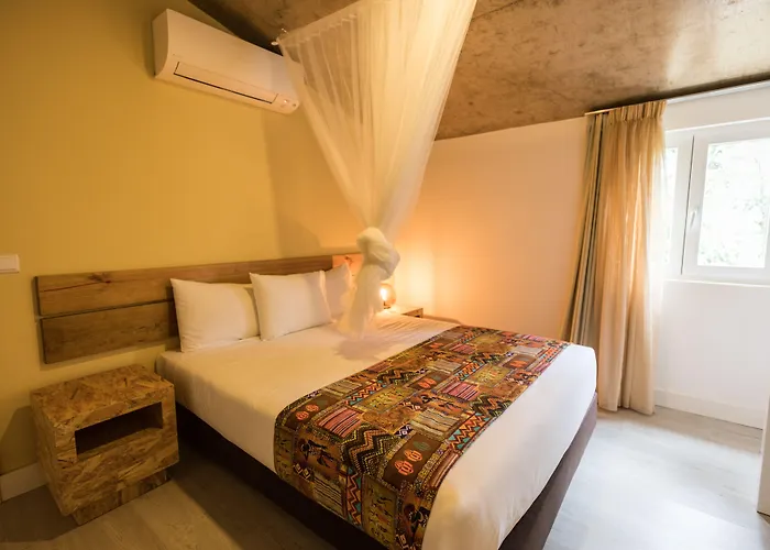 Roça Santo António Ecolodge