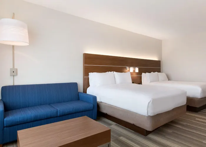 Holiday Inn Express & Suites - Cincinnati Ne - Red Bank Road By Ihg