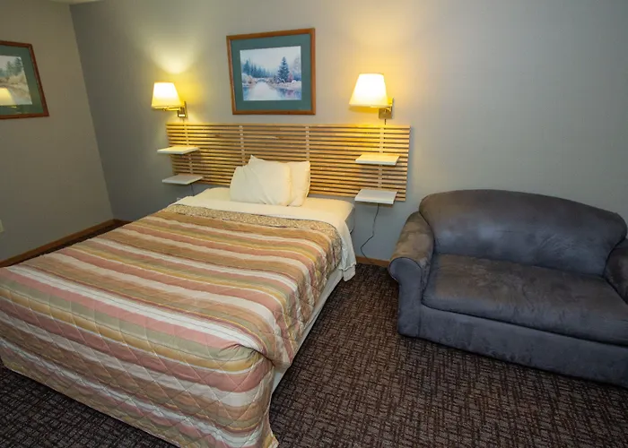 Sunrise Inn Hotel