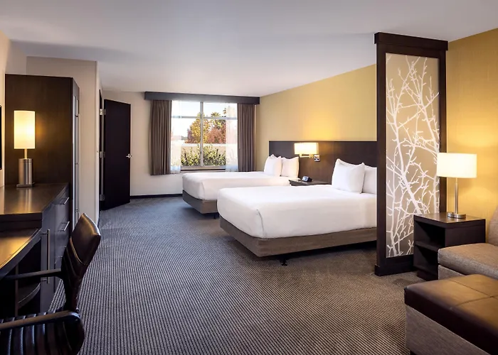Hyatt Place Santa Cruz