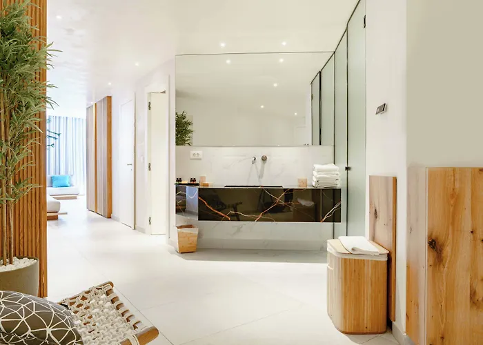 Mykonos Dove Beachfront Hotel