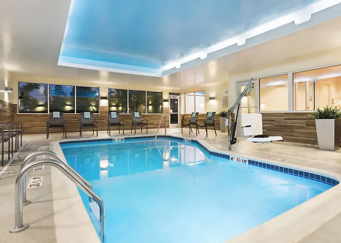 Fairfield Inn & Suites By Marriott Belle Vernon