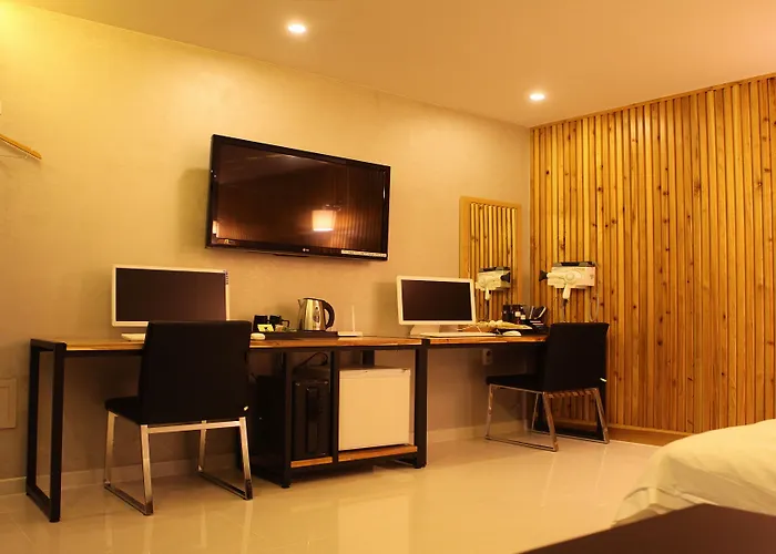 Jeonju Lime Hotel