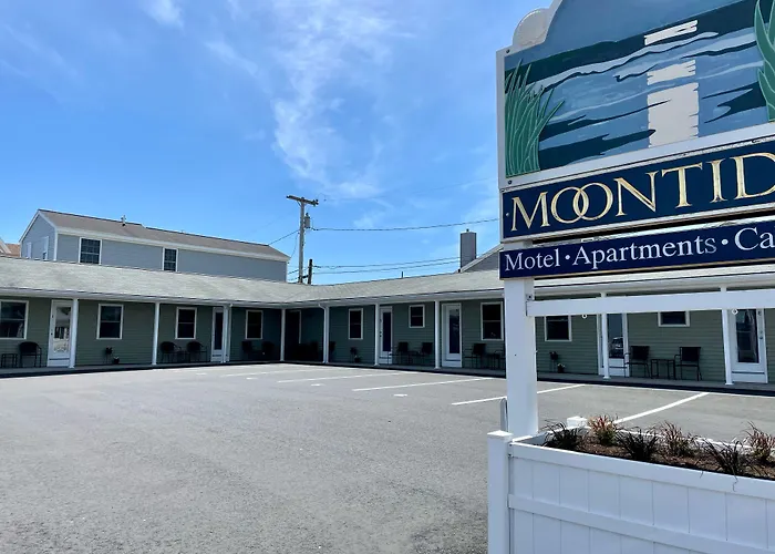Moontide Motel, Apartments, And Cabins