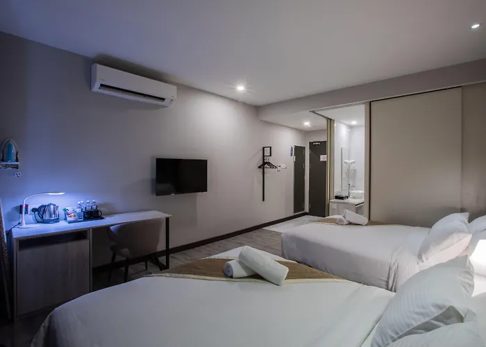 The Leverage Business Hotel