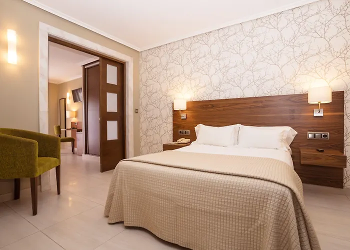 Hotel Piramide