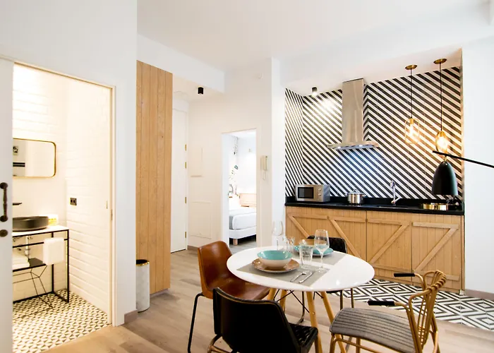 Plaza Mercado By Myr Hotels