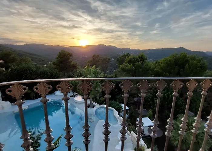 Petit Mirador