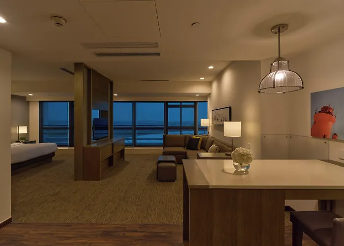 Hyatt House Shenzhen Airport