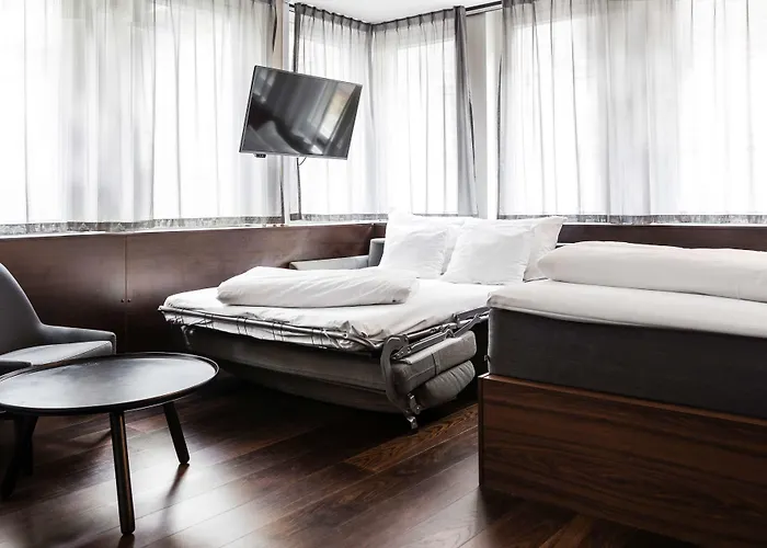 Best Western And Hotel