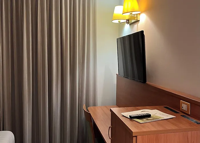 Hotel Re
