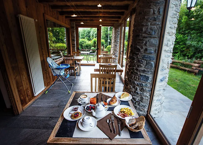 Hotel Les Montagnards