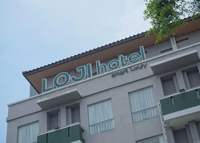 Loji Hotel