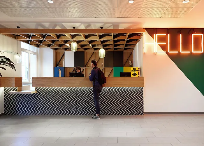 Hotel The Social Hub Paris La Défense à Puteaux