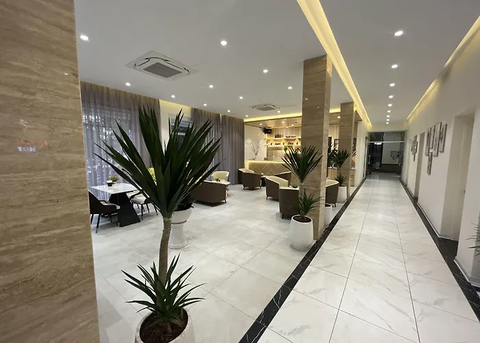 Mango Hotel - Ha Noi Railway Station