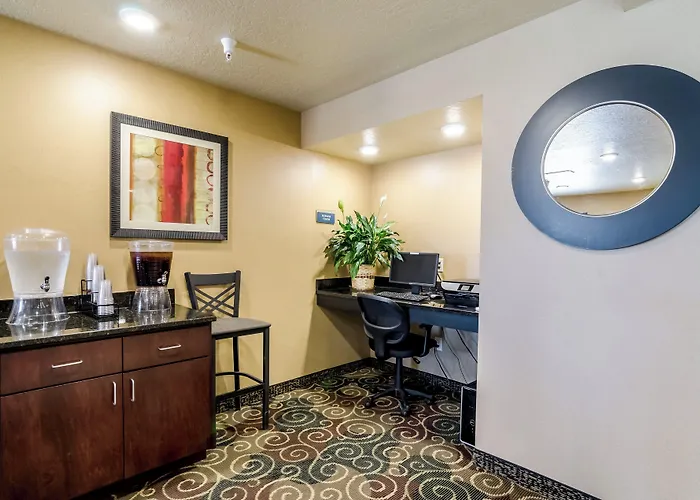 Cobblestone Inn&Suites Cambridge