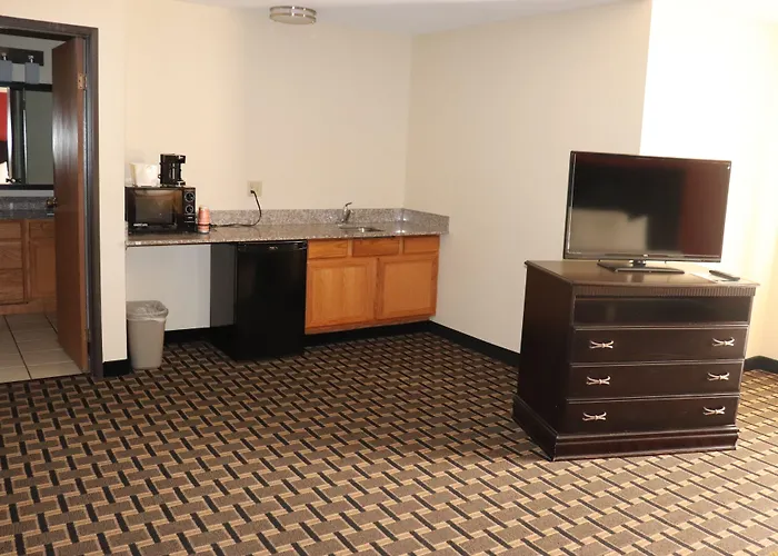 Econo Lodge Inn & Suites Wisconsin Dells