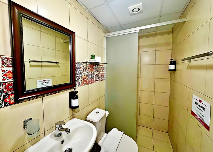 The Sydney Hotel