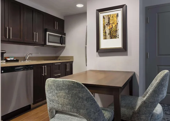 Homewood Suites By Hilton Waterloo/St. Jacobs