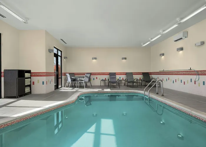 Fairfield Inn & Suites By Marriott Moscow