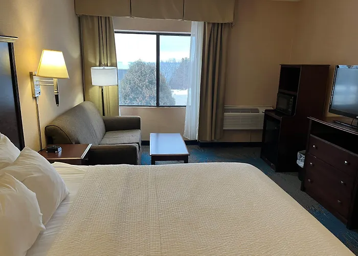 Days Inn By Wyndham Duluth Lakewalk
