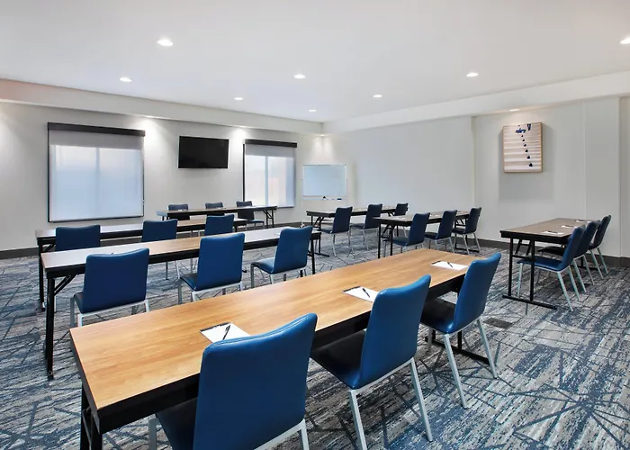 Holiday Inn Express Hotel And Suites Duncan By Ihg